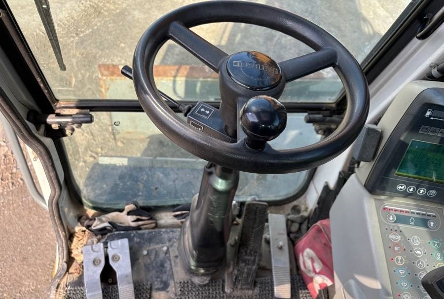 Колёсный экскаватор Liebherr A 914 Litronic A2-PL Tiltrotator 30Km/h: фото 19 Колёсный экскаватор Liebherr A 914 Litronic A2-PL Tiltrotator 30Km/h: фото 19