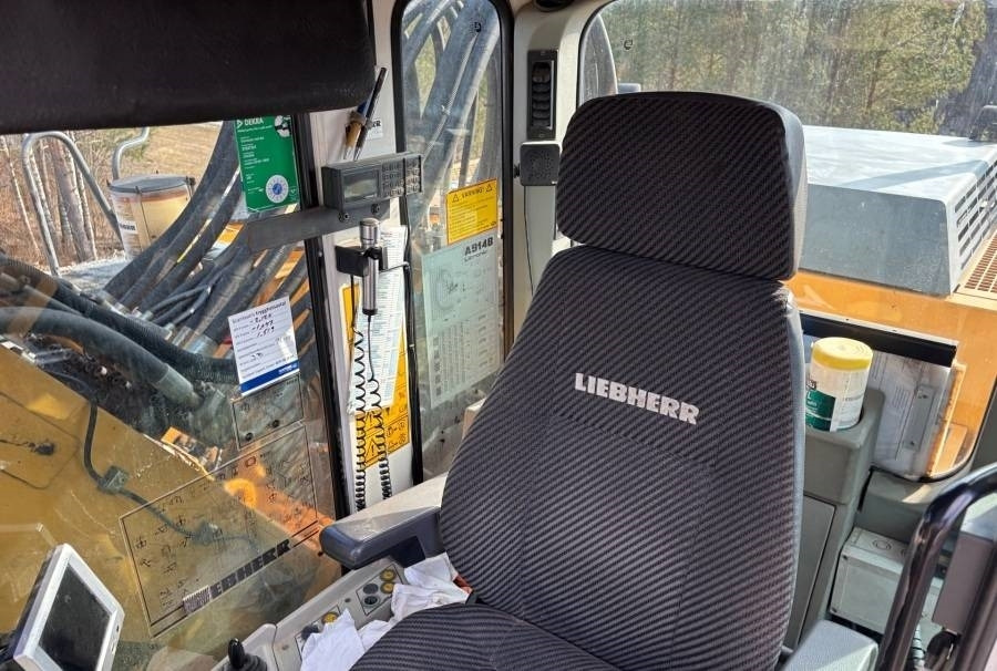 Колёсный экскаватор Liebherr A 914 Litronic A2-PL Tiltrotator 30Km/h: фото 18 Колёсный экскаватор Liebherr A 914 Litronic A2-PL Tiltrotator 30Km/h: фото 18