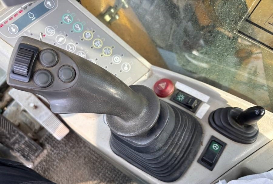 Колёсный экскаватор Liebherr A 914 Litronic A2-PL Tiltrotator 30Km/h: фото 16 Колёсный экскаватор Liebherr A 914 Litronic A2-PL Tiltrotator 30Km/h: фото 16