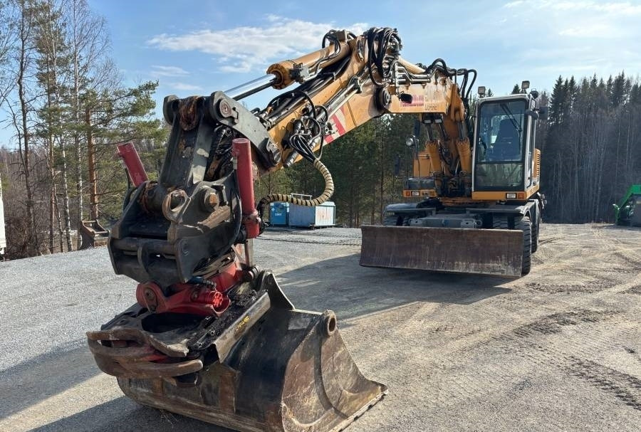 Liebherr A 914 Litronic A2-PL Tiltrotator 30Km/h - Колёсный экскаватор: фото 5 Liebherr A 914 Litronic A2-PL Tiltrotator 30Km/h - Колёсный экскаватор: фото 5