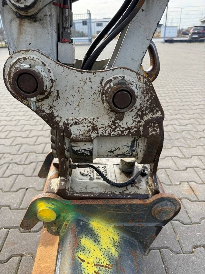 Новый Мини-экскаватор Takeuchi TB 225 V3: фото 9