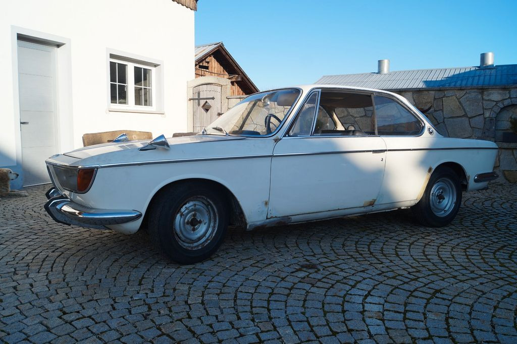 BMW 2000 CS - Легковой автомобиль: фото 5 BMW 2000 CS - Легковой автомобиль: фото 5