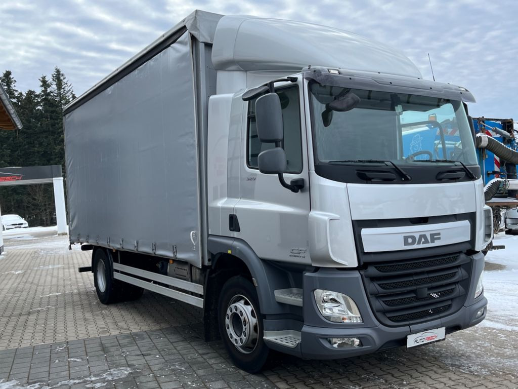 DAF CF 320FA Pritsche Schiebeplane original 87000KM - Тентованный грузовик: фото 3 DAF CF 320FA Pritsche Schiebeplane original 87000KM - Тентованный грузовик: фото 3