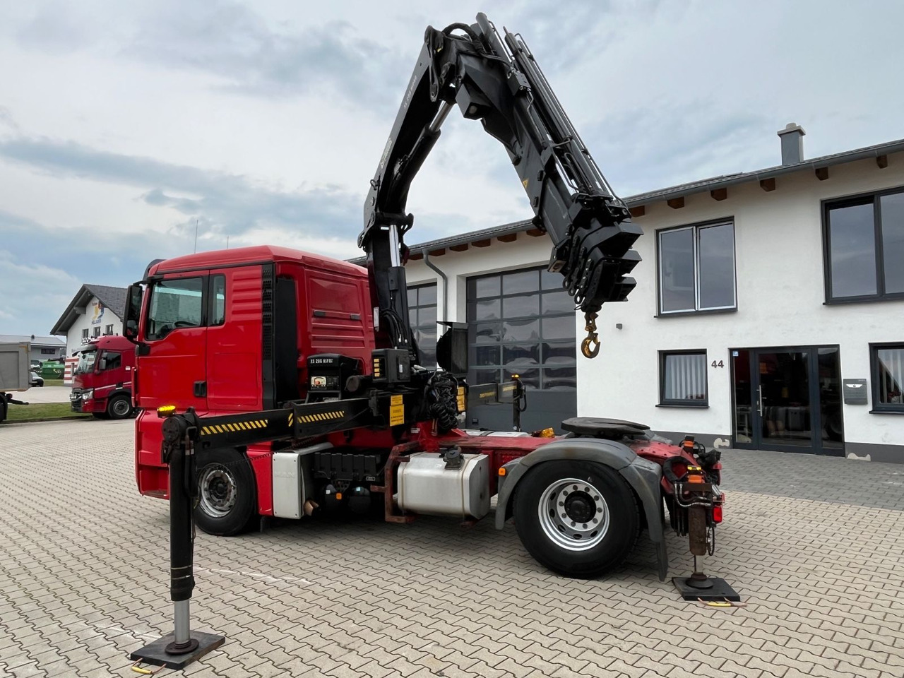 MAN TGX 18.400 mit Kran HIAB 288E P-5 HIPRO - Тягач: фото 2 MAN TGX 18.400 mit Kran HIAB 288E P-5 HIPRO - Тягач: фото 2