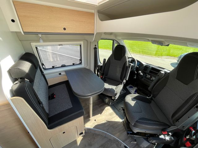 Новый Кастенваген Sunlight Camper Van Cliff 600 Entry: фото 10