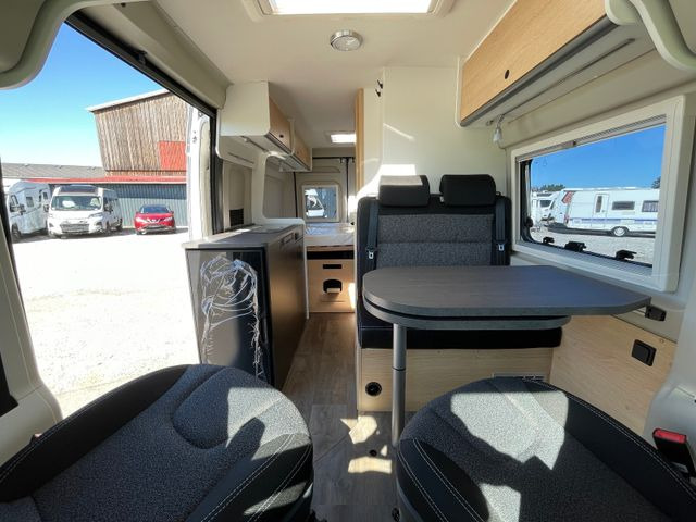 Новый Кастенваген Sunlight Camper Van Cliff 600 Entry: фото 11