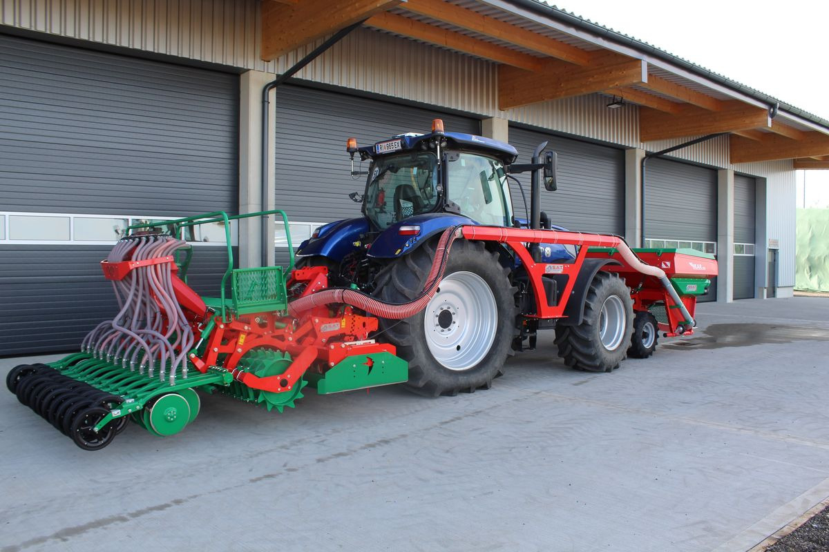 Agro Masz Ikar Fronttank+Säschiene Doppelscheibe - Посевной комплекс: фото 4 Agro Masz Ikar Fronttank+Säschiene Doppelscheibe - Посевной комплекс: фото 4