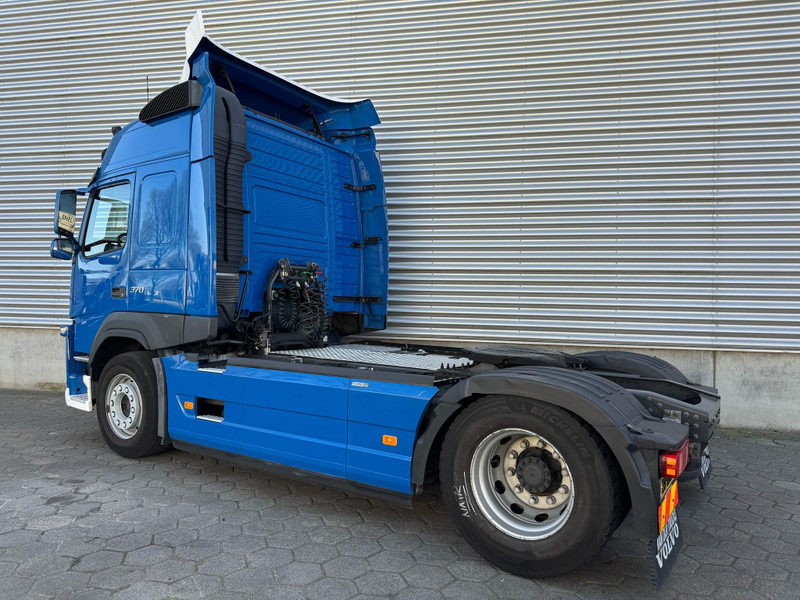 Volvo FM 370 / 2 Tanks / I-Shift / NL Truck - Тягач: фото 3 Volvo FM 370 / 2 Tanks / I-Shift / NL Truck - Тягач: фото 3