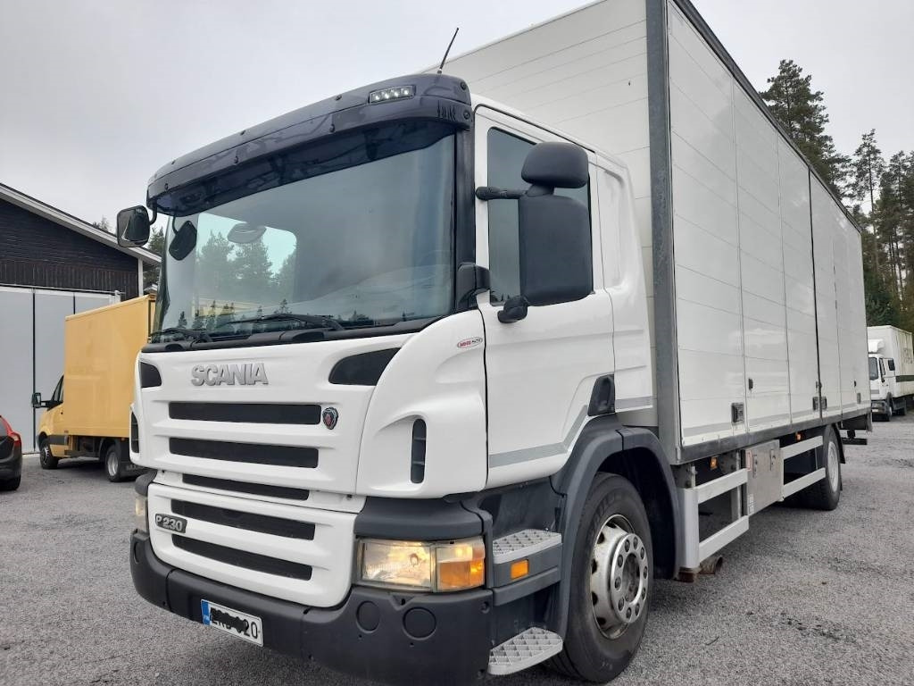 Scania P 230 DB - Грузовик с закрытым кузовом: фото 2 Scania P 230 DB - Грузовик с закрытым кузовом: фото 2