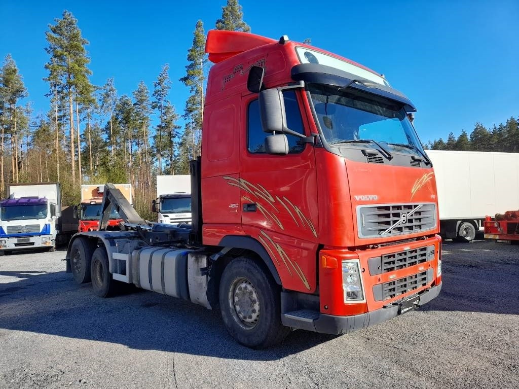 Volvo FH 13 480 - Крюковой мультилифт: фото 2 Volvo FH 13 480 - Крюковой мультилифт: фото 2