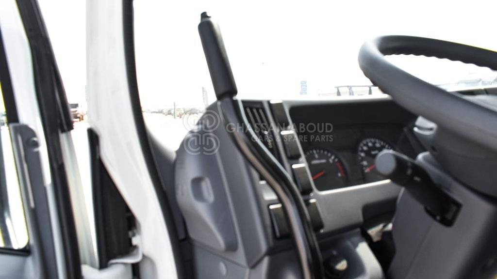 ISUZU NPR 75 DUMP TRUCK - Самосвал: фото 5 ISUZU NPR 75 DUMP TRUCK - Самосвал: фото 5