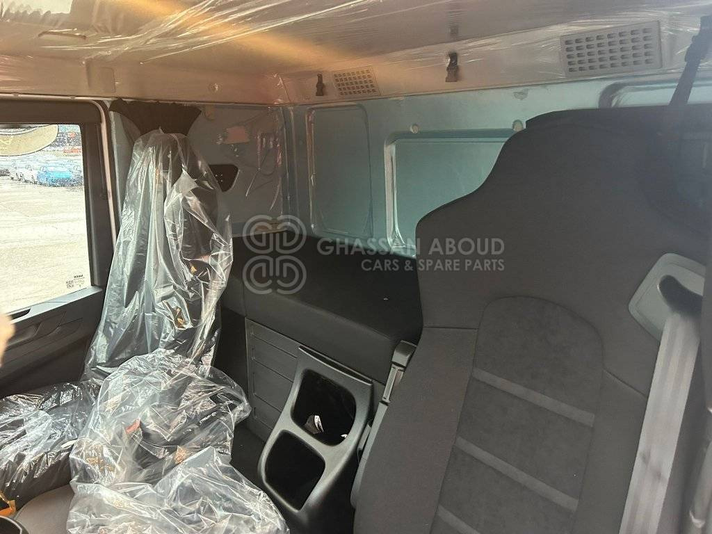 IVECO T-WAY Chassis 6×4 – GVW 33.5 Ton approx. (Tyres 12.00R20) Wheelbase 4200 MY25 - Грузовик-шасси: фото 5 IVECO T-WAY Chassis 6×4 – GVW 33.5 Ton approx. (Tyres 12.00R20) Wheelbase 4200 MY25 - Грузовик-шасси: фото 5