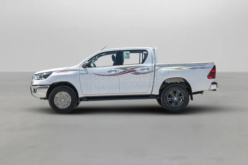 Toyota Hilux 4X4 Double Cabin - Пикап, Грузопассажирский фургон: фото 3 Toyota Hilux 4X4 Double Cabin - Пикап, Грузопассажирский фургон: фото 3