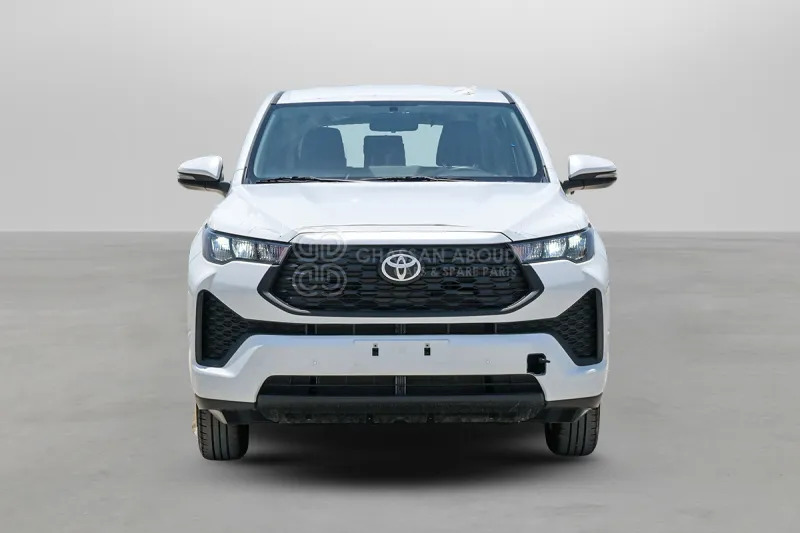 Toyota Innova - Внедорожник: фото 2 Toyota Innova - Внедорожник: фото 2