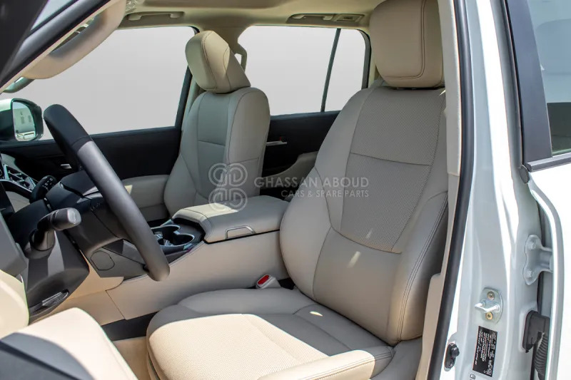 Внедорожник Toyota Land Cruiser 300: фото 7 Внедорожник Toyota Land Cruiser 300: фото 7