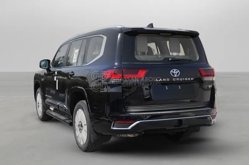 Toyota Land Cruiser 300 - Внедорожник: фото 4 Toyota Land Cruiser 300 - Внедорожник: фото 4