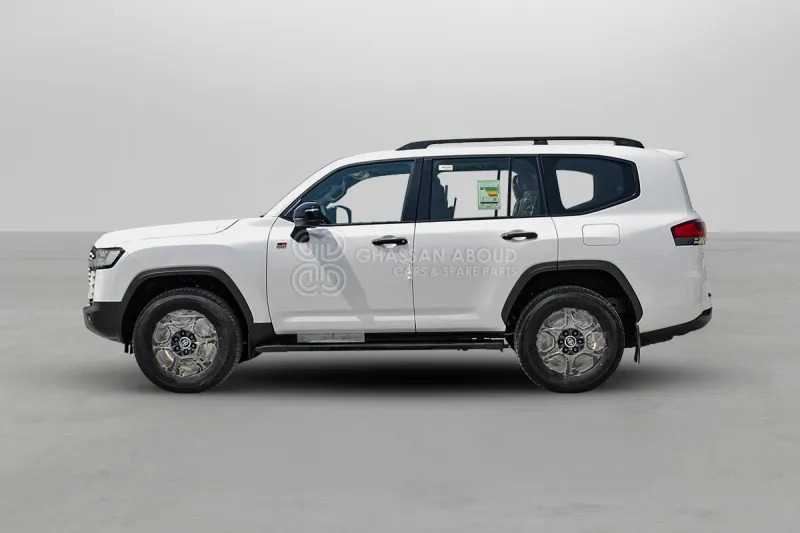 Toyota Land Cruiser 300 - Внедорожник: фото 3 Toyota Land Cruiser 300 - Внедорожник: фото 3