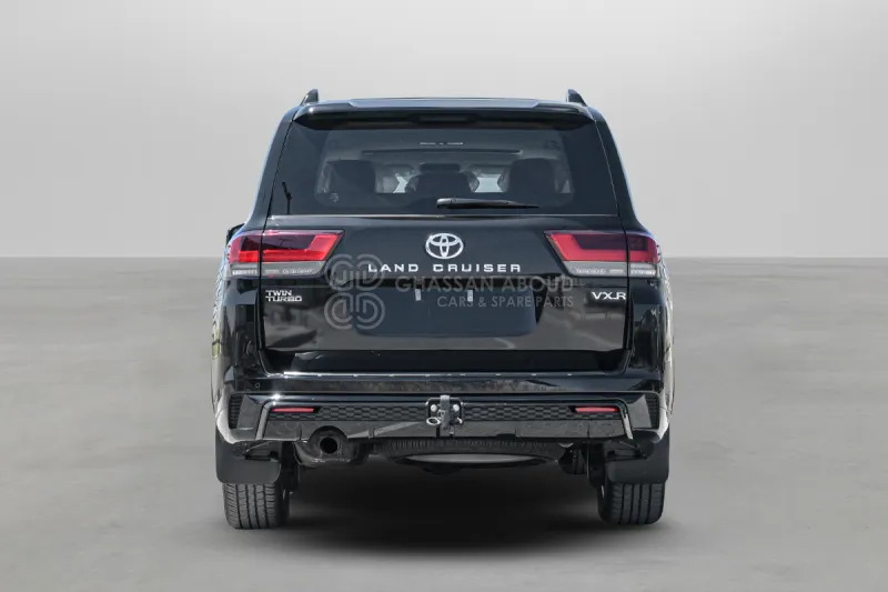 Toyota Land Cruiser 300 - Внедорожник: фото 3 Toyota Land Cruiser 300 - Внедорожник: фото 3