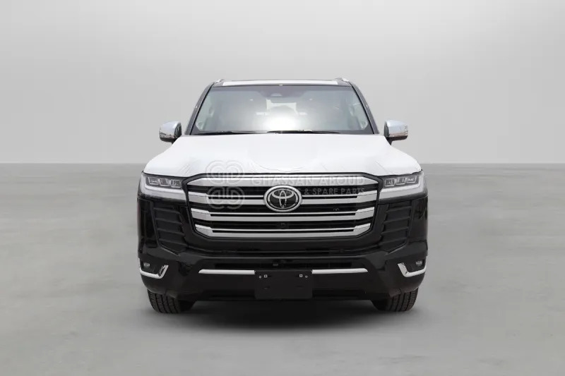 Toyota Land Cruiser 300 - Внедорожник: фото 2 Toyota Land Cruiser 300 - Внедорожник: фото 2