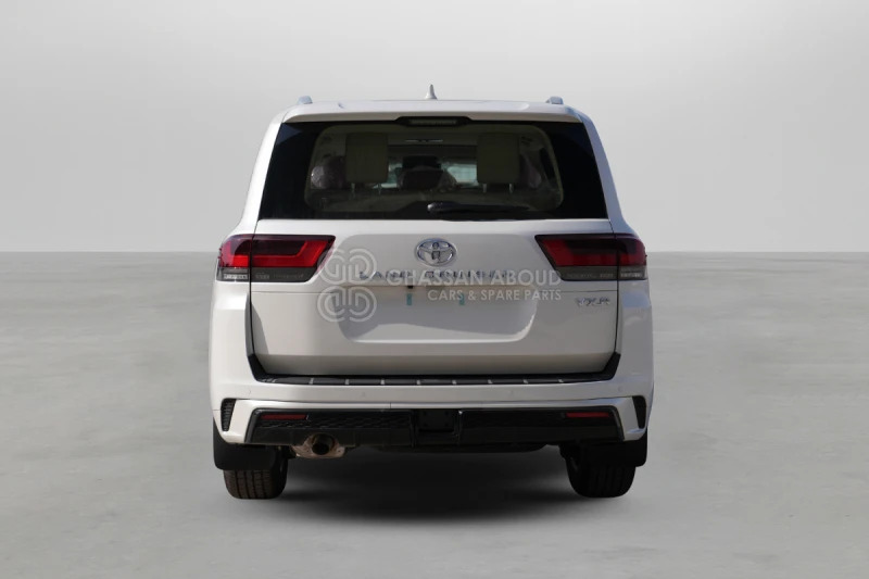 Toyota Land Cruiser  4x4 - Внедорожник: фото 2 Toyota Land Cruiser  4x4 - Внедорожник: фото 2