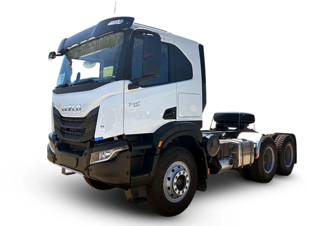 Iveco T-WAY AT720T47WTH 6x6 R20 Tyres Tractor Head - Barcelona Stock - Тягач: фото 1 Iveco T-WAY AT720T47WTH 6x6 R20 Tyres Tractor Head - Barcelona Stock - Тягач: фото 1