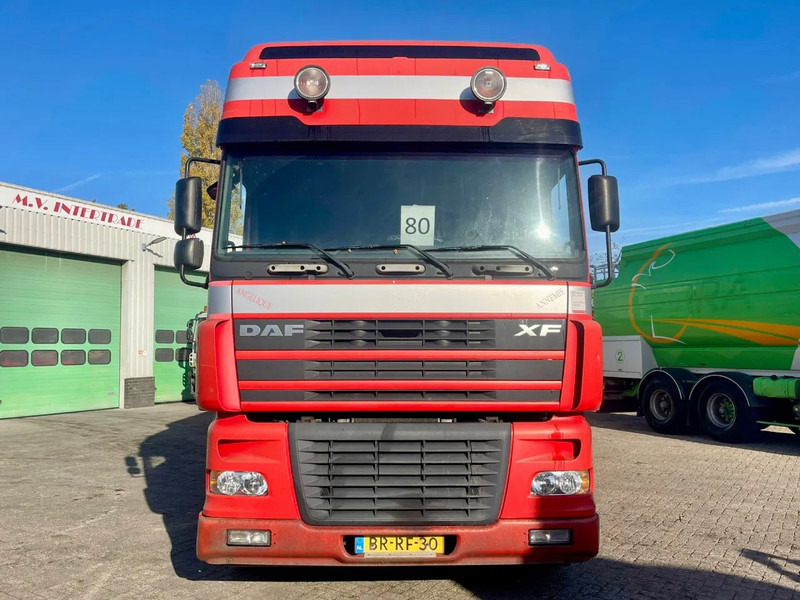 DAF XF 95.430 BERDEX 3 decks. Water, fans, Scales! Excellent condition. - Грузовик для перевозки животных: фото 3 DAF XF 95.430 BERDEX 3 decks. Water, fans, Scales! Excellent condition. - Грузовик для перевозки животных: фото 3