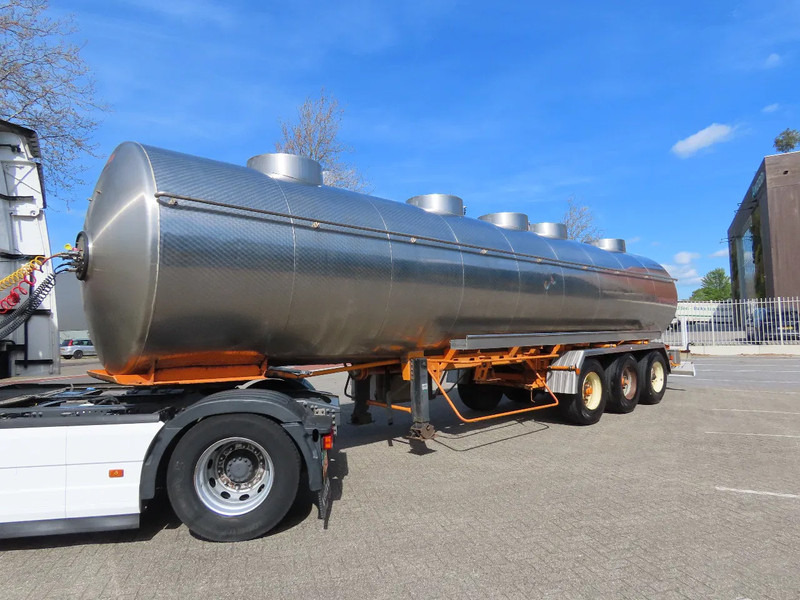 Magyar 5 compartments, 32500L FOOD, air susp, (5 DIFFERENT PRODUCTS) !! - Полуприцеп-цистерна: фото 1 Magyar 5 compartments, 32500L FOOD, air susp, (5 DIFFERENT PRODUCTS) !! - Полуприцеп-цистерна: фото 1