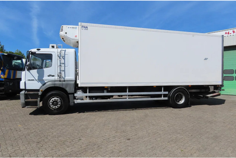 Mercedes-Benz Axor 1828 TK TS500, Lamberet. Very good condition - Рефрижератор: фото 4 Mercedes-Benz Axor 1828 TK TS500, Lamberet. Very good condition - Рефрижератор: фото 4