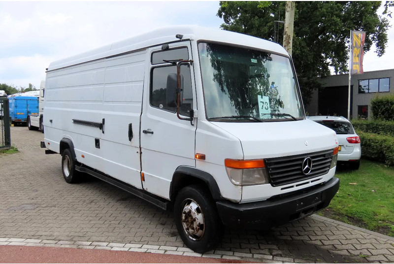 Mercedes-Benz Vario 813 clean. good engine - Цельнометаллический фургон: фото 2 Mercedes-Benz Vario 813 clean. good engine - Цельнометаллический фургон: фото 2