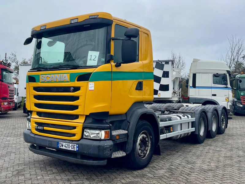 Scania R490 8x4 Retarder - Грузовик-шасси: фото 1 Scania R490 8x4 Retarder - Грузовик-шасси: фото 1