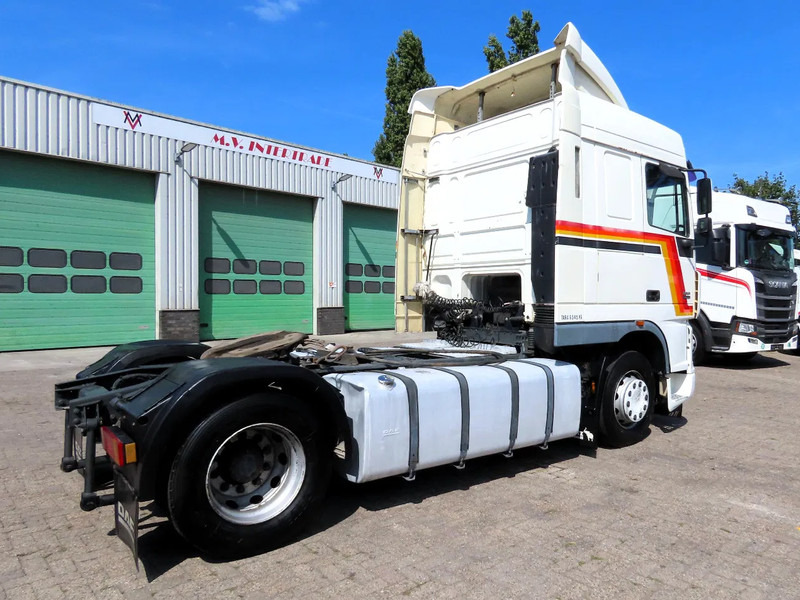 DAF 95.480 EURO 4, PTO, HYDRAULIC, 2X FUEL TANK - Тягач: фото 5 DAF 95.480 EURO 4, PTO, HYDRAULIC, 2X FUEL TANK - Тягач: фото 5