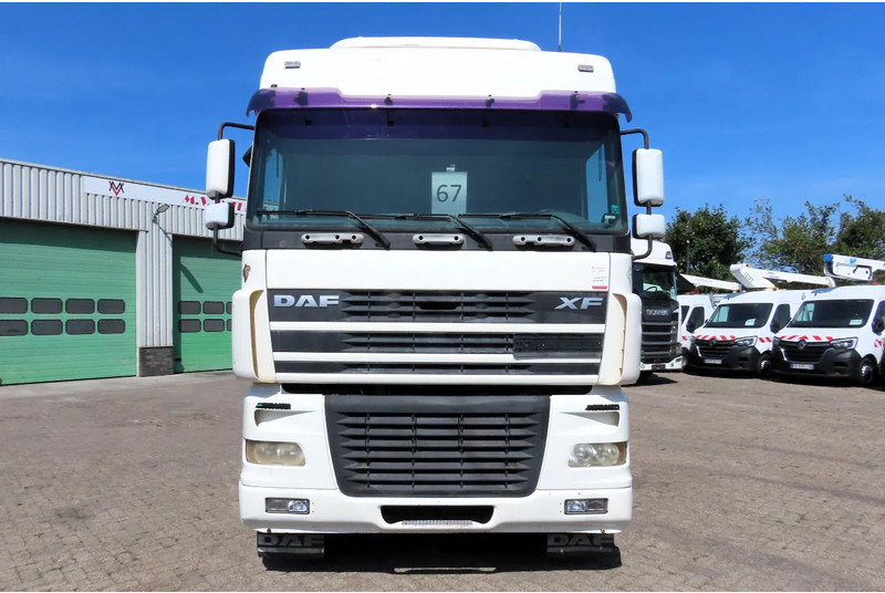 DAF 95.480 EURO 4, PTO, HYDRAULIC, 2X FUEL TANK - Тягач: фото 3 DAF 95.480 EURO 4, PTO, HYDRAULIC, 2X FUEL TANK - Тягач: фото 3