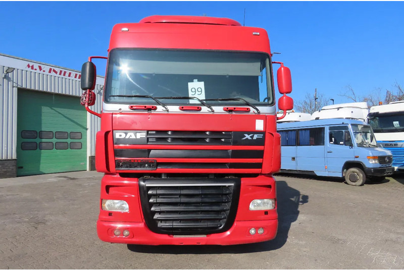 DAF XF 105.460 Euro5 evv, 2 beds, 2 tanks - Тягач: фото 3 DAF XF 105.460 Euro5 evv, 2 beds, 2 tanks - Тягач: фото 3