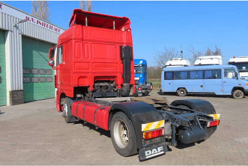 DAF XF 105.460 Euro5 evv, 2 beds, 2 tanks - Тягач: фото 5 DAF XF 105.460 Euro5 evv, 2 beds, 2 tanks - Тягач: фото 5