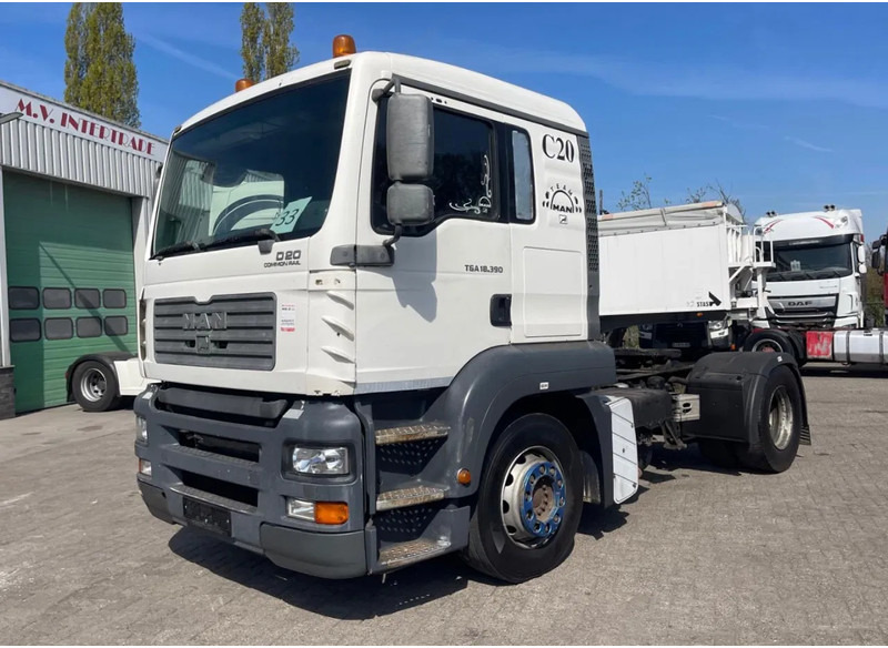 MAN TGA 18.390 Manual gear - Тягач: фото 2 MAN TGA 18.390 Manual gear - Тягач: фото 2