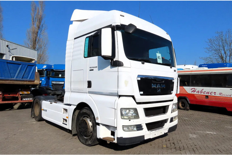 MAN TGX 14.440 RETARDER, FRIGO, 2 beds - Тягач: фото 1 MAN TGX 14.440 RETARDER, FRIGO, 2 beds - Тягач: фото 1