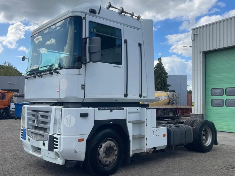 Renault Magnum 480 manual, PTO/ Hydraulic, renault moteur - Тягач: фото 3 Renault Magnum 480 manual, PTO/ Hydraulic, renault moteur - Тягач: фото 3
