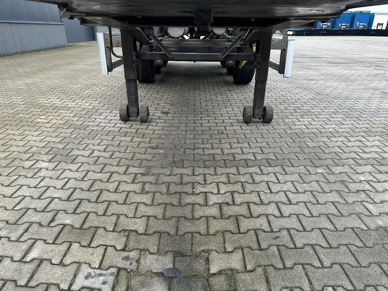 Полуприцеп-контейнеровоз/ Сменный кузов Burg 20FT / 20FT SWAP ADR (EX/II, EX/III, FL, AT), empty weight: 3.690kg, SAF INTRADISC, 2x liftaxle, ALCOA, NL-Chassis: фото 6 Полуприцеп-контейнеровоз/ Сменный кузов Burg 20FT / 20FT SWAP ADR (EX/II, EX/III, FL, AT), empty weight: 3.690kg, SAF INTRADISC, 2x liftaxle, ALCOA, NL-Chassis: фото 6