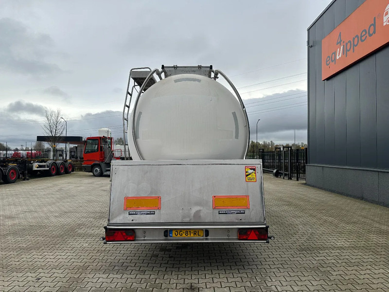 Feldbinder LEVENSMIDDELEN / FOOD / LEBENSMITTEL / 33.500L / 3-COMP / POMP / NL-trailer / APK: 12-2026, 10x beschikbaar - Полуприцеп-цистерна: фото 5 Feldbinder LEVENSMIDDELEN / FOOD / LEBENSMITTEL / 33.500L / 3-COMP / POMP / NL-trailer / APK: 12-2026, 10x beschikbaar - Полуприцеп-цистерна: фото 5