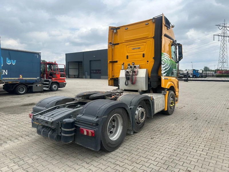 Mercedes-Benz Actros 2748 LS 6x2 BROKEN ENGINE / MOTOR SCHADEN / KAPOTTE MOTOR - Тягач: фото 3 Mercedes-Benz Actros 2748 LS 6x2 BROKEN ENGINE / MOTOR SCHADEN / KAPOTTE MOTOR - Тягач: фото 3