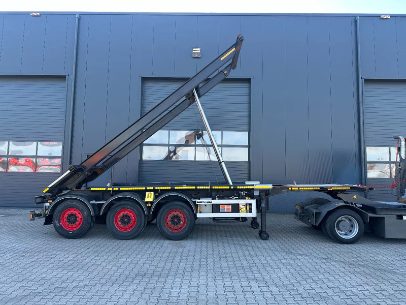 Van Hool 20FT, 66° Tipping-chassis, ADR (EX/II, EX/III, FL, OX, AT), SAF, 2 liftaxles, 380V - Полуприцеп-контейнеровоз/ Сменный кузов: фото 3 Van Hool 20FT, 66° Tipping-chassis, ADR (EX/II, EX/III, FL, OX, AT), SAF, 2 liftaxles, 380V - Полуприцеп-контейнеровоз/ Сменный кузов: фото 3