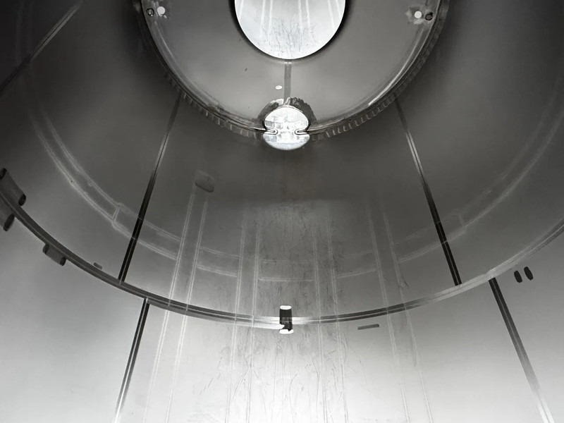 Полуприцеп-цистерна для транспортировки пищевых продуктов Van Hool FOOD / RVS chassis / empty weight 5.860kg / 29.500L / 1-COMP / 1 -BAFFLE / DISC / NL / APK: фото 17 Полуприцеп-цистерна для транспортировки пищевых продуктов Van Hool FOOD / RVS chassis / empty weight 5.860kg / 29.500L / 1-COMP / 1 -BAFFLE / DISC / NL / APK: фото 17