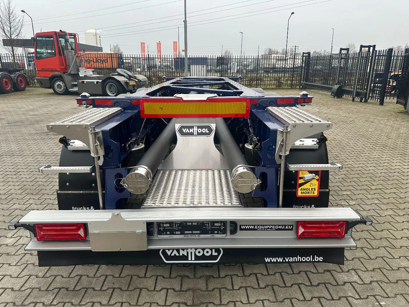 Van Hool NEW / DIRECT AVAILABLE 20FT ADR-CHASSIS, EMPTY WEIGHT: 3.300KG, DISCBRAKES, 3x available, ALU WHEELS - Полуприцеп-контейнеровоз/ Сменный кузов: фото 3 Van Hool NEW / DIRECT AVAILABLE 20FT ADR-CHASSIS, EMPTY WEIGHT: 3.300KG, DISCBRAKES, 3x available, ALU WHEELS - Полуприцеп-контейнеровоз/ Сменный кузов: фото 3