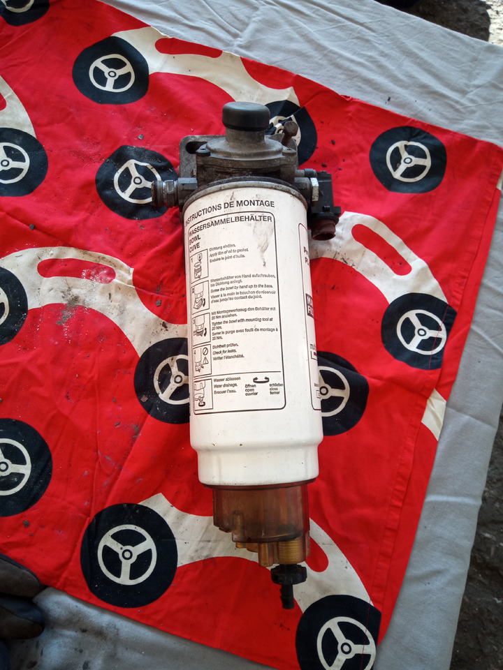 DAF XF106 - Топливный фильтр: фото 3 DAF XF106 - Топливный фильтр: фото 3