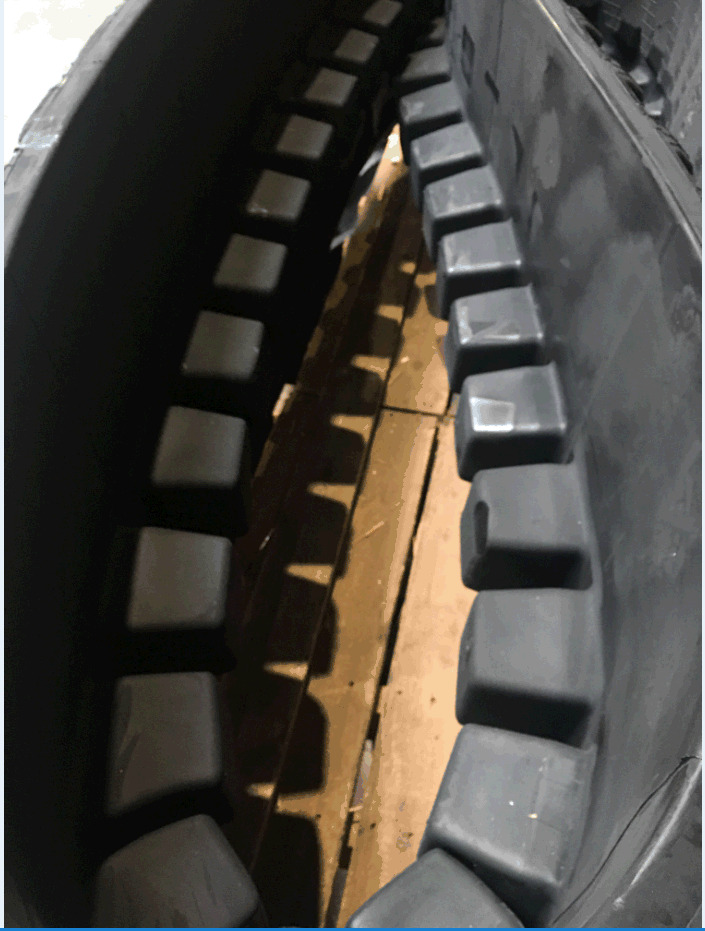 Rubber track for CNH and NH Combine 24" and 28.5" - Гусеница для Зерноуборочных комбайнов: фото 5 Rubber track for CNH and NH Combine 24" and 28.5" - Гусеница для Зерноуборочных комбайнов: фото 5
