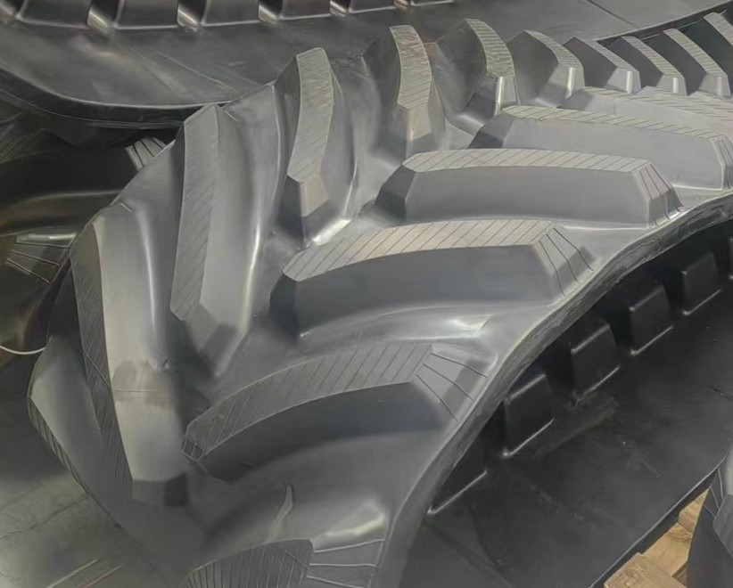 Rubber track for John Deere 8***T 18", 25" and 30" - Гусеница для Гусеничных тракторов: фото 5 Rubber track for John Deere 8***T 18", 25" and 30" - Гусеница для Гусеничных тракторов: фото 5