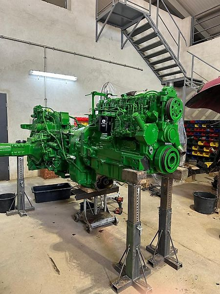 John Deere 4955 - Трактор: фото 4 John Deere 4955 - Трактор: фото 4