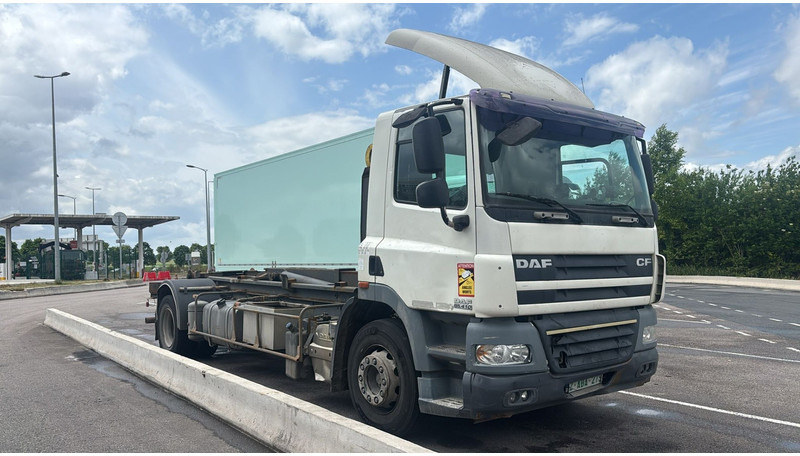 DAF CF 85.410 - 19T HOOKLIFT / ABROLLKIPPER / GANCHO - MANUAL ZF - A/C - GOOD CONDITION - Крюковой мультилифт: фото 1 DAF CF 85.410 - 19T HOOKLIFT / ABROLLKIPPER / GANCHO - MANUAL ZF - A/C - GOOD CONDITION - Крюковой мультилифт: фото 1