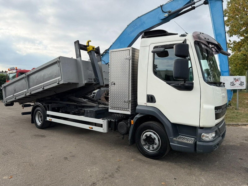 DAF LF 45.180 - 12T - 4x2 HOOKLIFT / HAAKSYTEEM / ABROLLKIPPER / AMPLIROL - *320.000km* - EURO 5 - TÜV 06/2026 - BE TRUCK - Крюковой мультилифт: фото 1 DAF LF 45.180 - 12T - 4x2 HOOKLIFT / HAAKSYTEEM / ABROLLKIPPER / AMPLIROL - *320.000km* - EURO 5 - TÜV 06/2026 - BE TRUCK - Крюковой мультилифт: фото 1