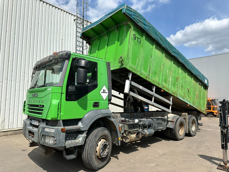 Iveco TRAKKER 310 6x4 STEEL TIPPER / KIPPER - MANUAL ZF - BIG AXLES / HUB REDUCTION - STEEL SPRING - Самосвал: фото 1 Iveco TRAKKER 310 6x4 STEEL TIPPER / KIPPER - MANUAL ZF - BIG AXLES / HUB REDUCTION - STEEL SPRING - Самосвал: фото 1